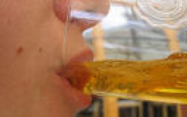 Strikte regels weerhouden tieners van drinken