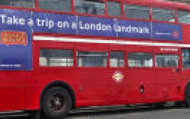 Buskaart brengt ouderen in beweging