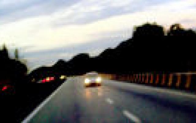 Hoge dosis opioïden verhogen risico op auto-ongeluk