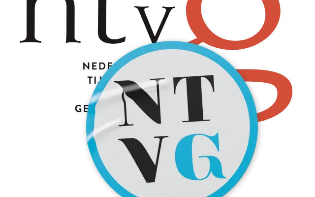 Nieuwe logo NTvG geplakt over oude logo