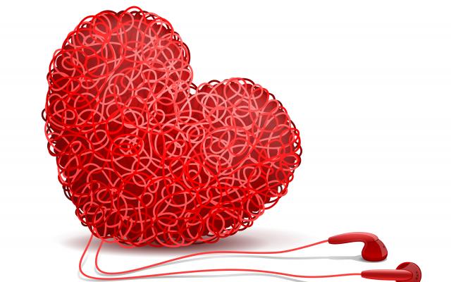 Hart opgebouwd uit draadjes van een koptelefoon