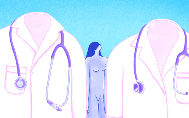 Illustratie van doktersjassen met daar tussenin een vrouw