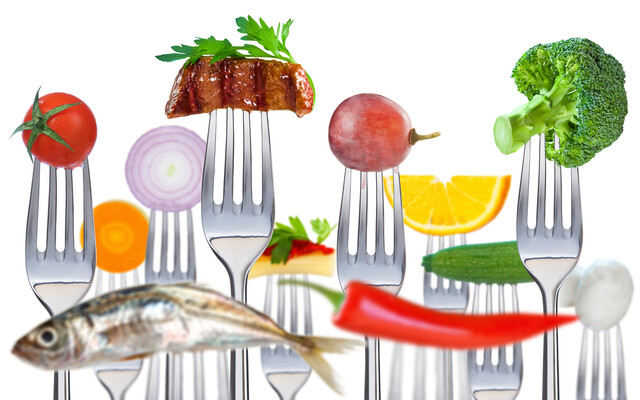 Illustratie van vorken met eten erop geprikt