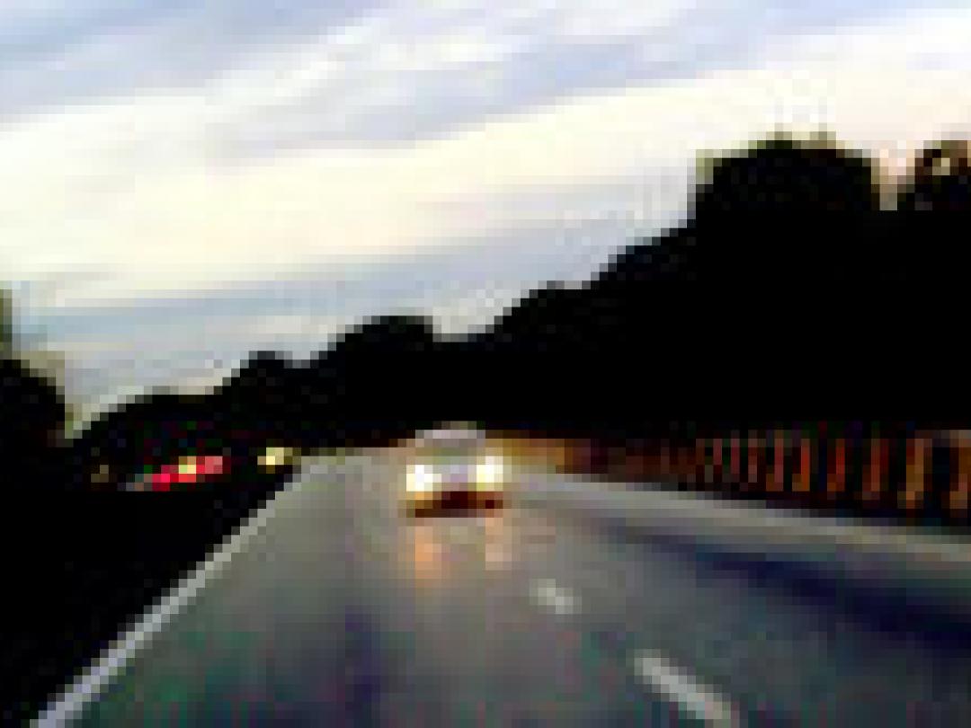 Hoge dosis opioïden verhogen risico op auto-ongeluk