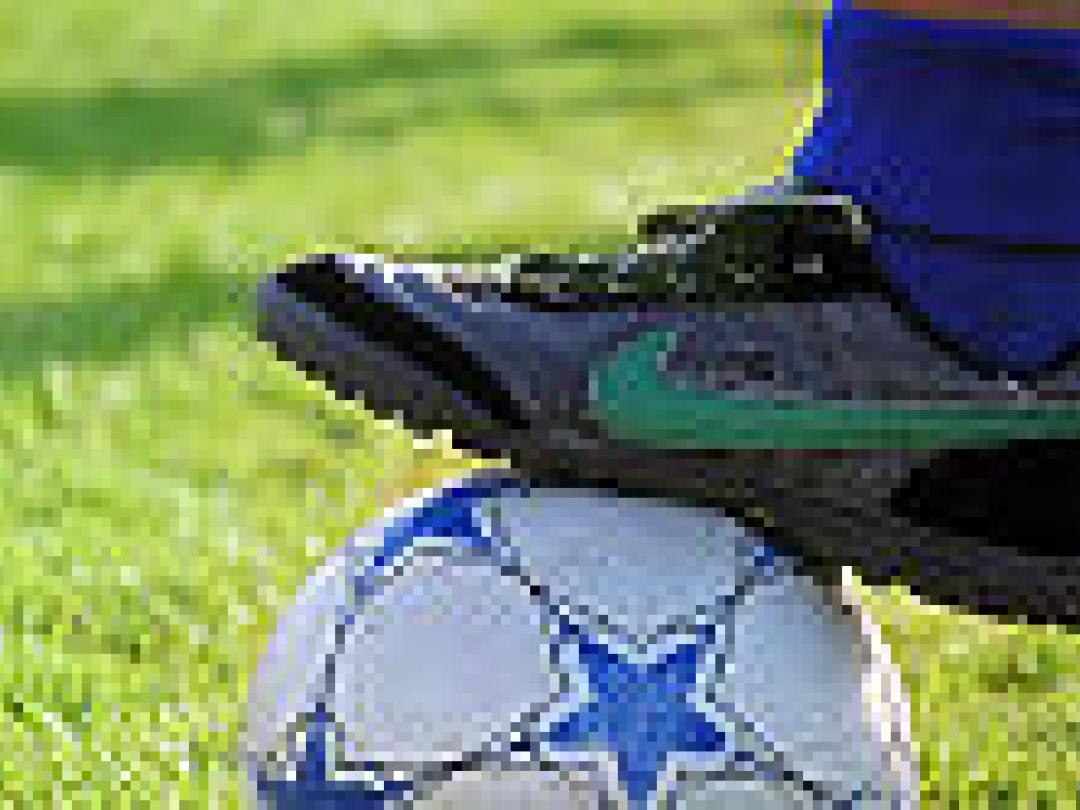 Schotse voetbalclubs helpen dikke fans met afvallen