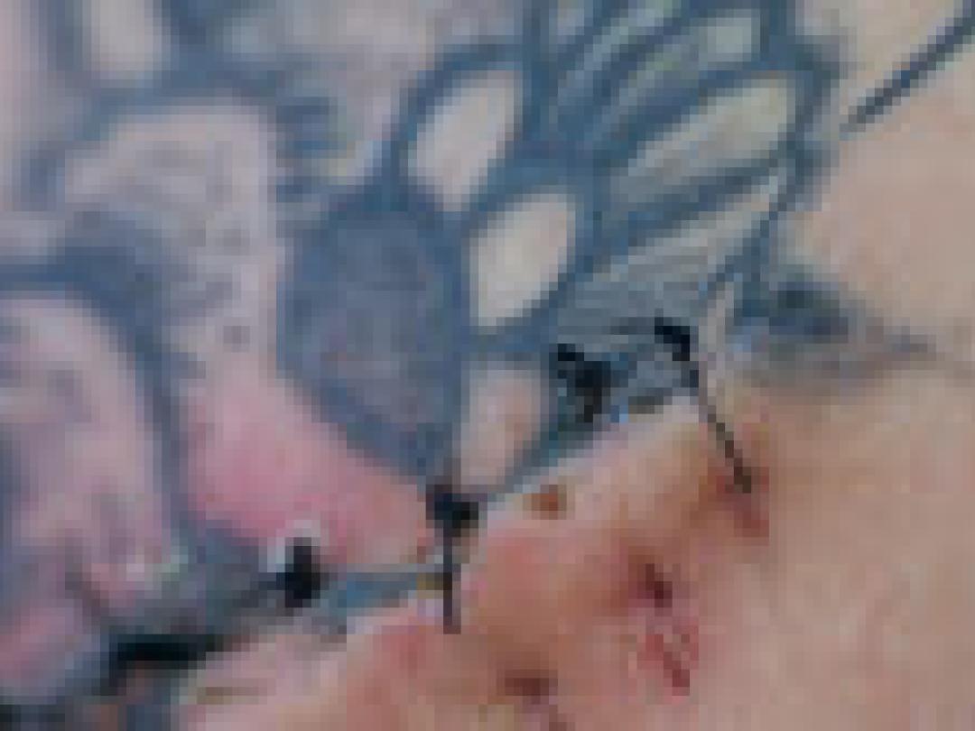 Snijden in tatoeages