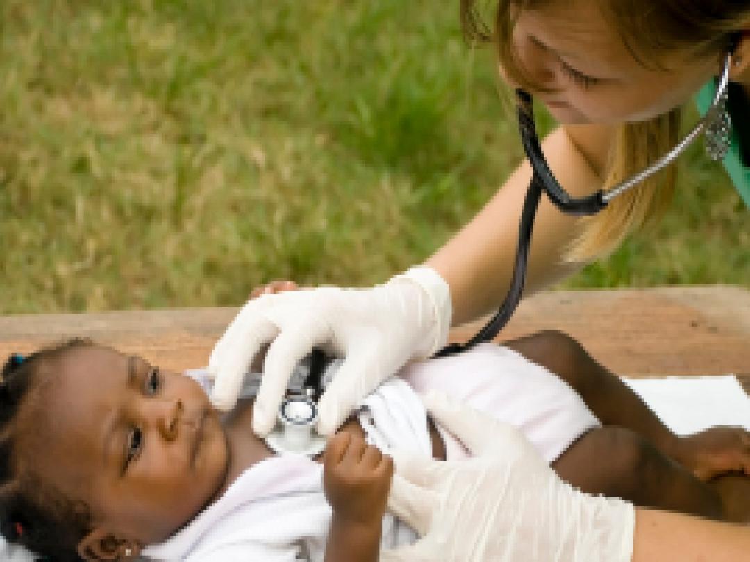 Helft Nederlanders vindt ontwikkelingshulp weggegooid geld