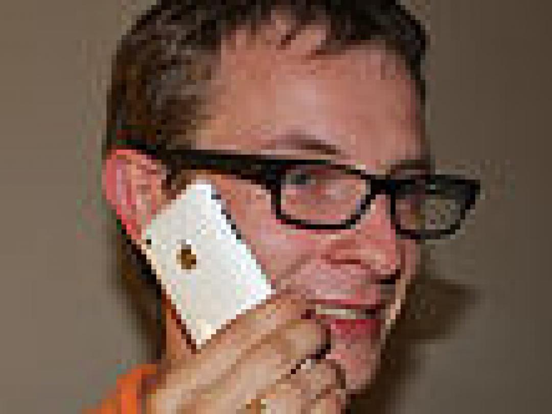 Positieve jaloezie verkoopt iPhones, negatieve jaloezie verkoopt BlackBerries