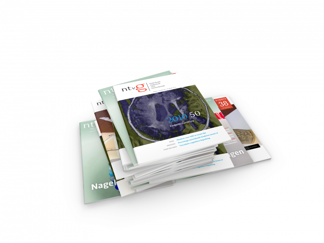 Een stapel tijdschriften van het Nederlands Tijdschrift voor Geneeskunde (NTvG).