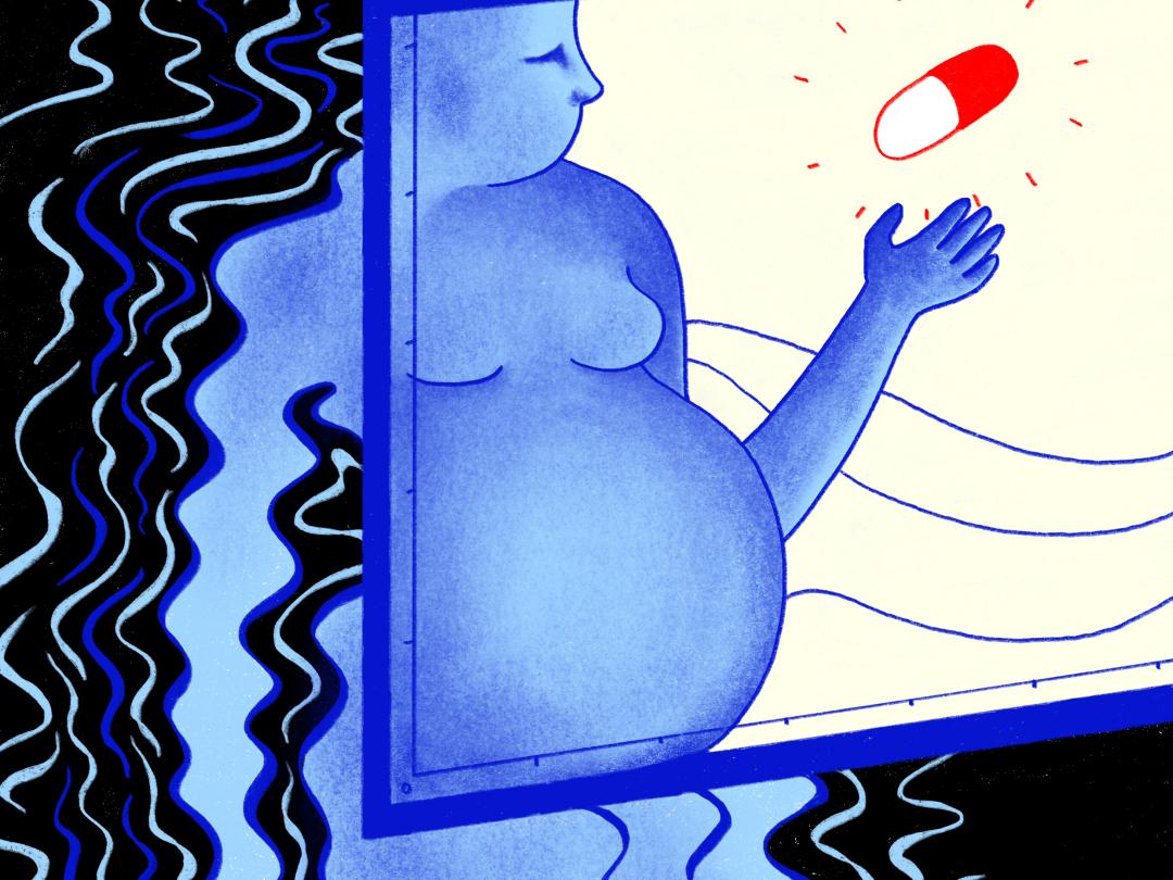 Illustratie van zwangere vrouw met een pil in haar hand