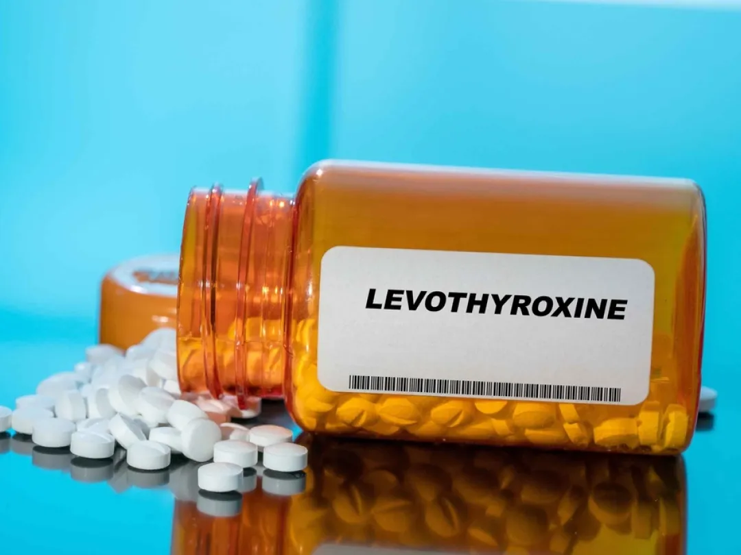 Flesje met levothyroxine tabletten