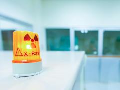 Een brandend waarschuwingslampje.