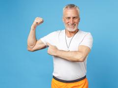 Man die spierballen laat zien