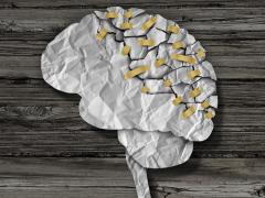 Illustratie van hersenen met pleisters erop