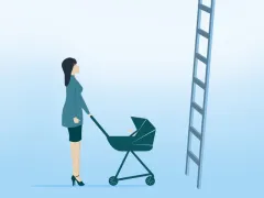 vrouw met kinderwagen kijkt naar ladder