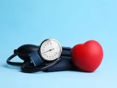 Bloeddrukmeter met een hart erbij