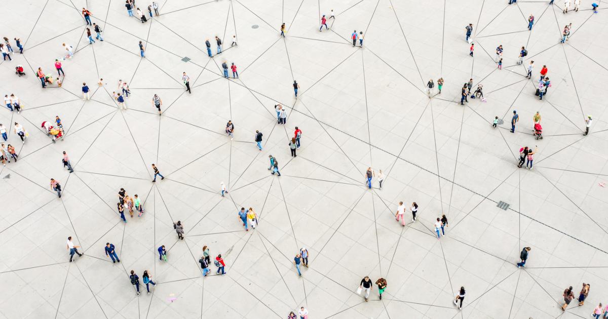 Grote variatie in indicaties voor interne fixatie of artroplastiek bij de gedislokeerde mediale coll